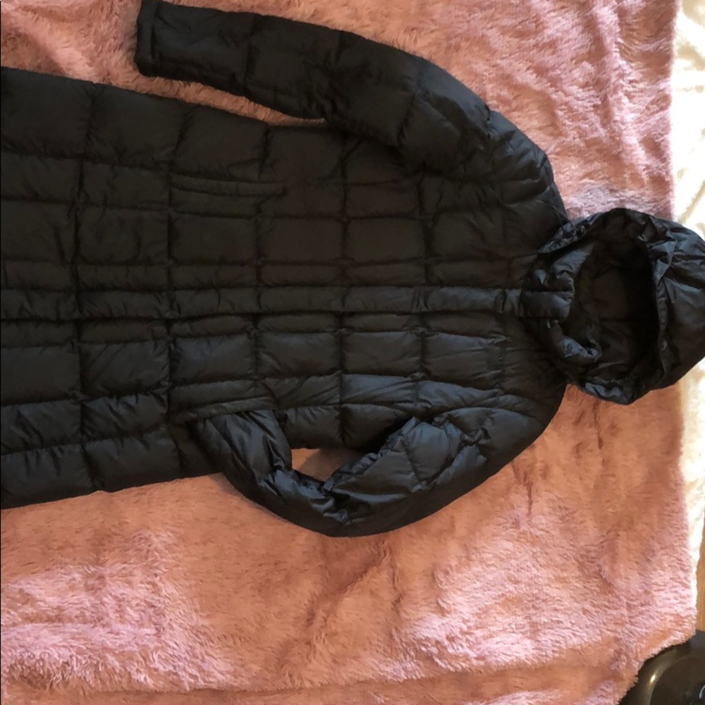 Good used condition North Face Puffer jacket